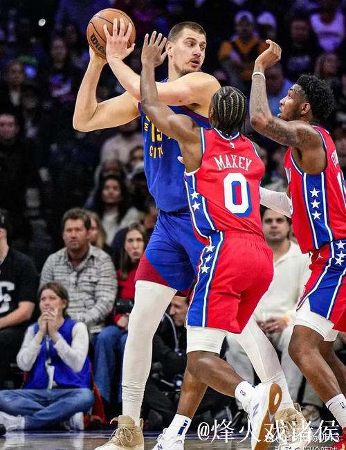 约基奇三双掘金轻取魔术 热火大胜送马刺3连败 约基奇三双掘金轻取魔术 热火大胜送马刺3连败