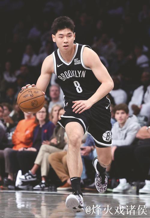 崔永熙完成NBA常规赛首秀 史上第7位中国球员